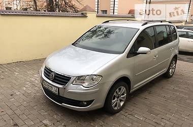 Volkswagen Touran  2008