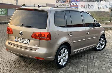 Volkswagen Touran Ідеальний стан. 2011