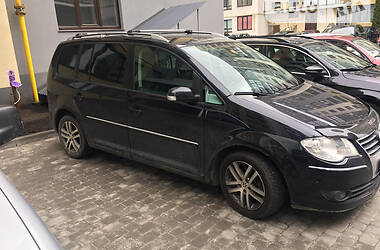 Volkswagen Touran  2009