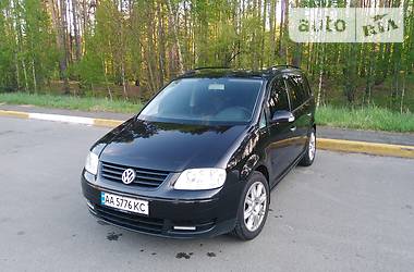 Volkswagen Touran  2003