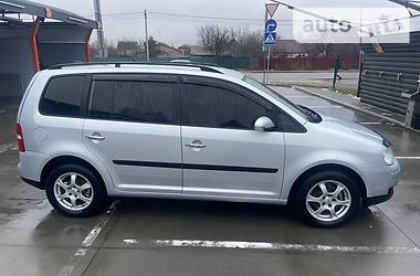 Volkswagen Touran  2005