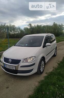 Volkswagen Touran  2008