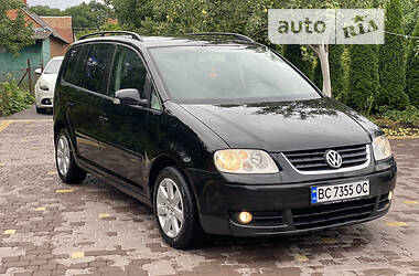 Volkswagen Touran  2004