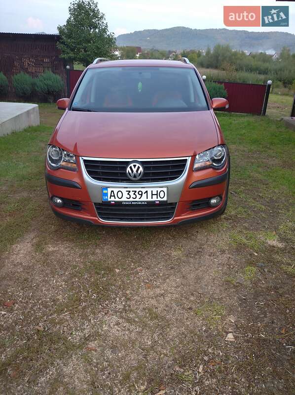 Універсал Volkswagen Touran