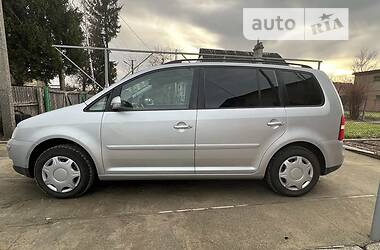 Volkswagen Touran  2005