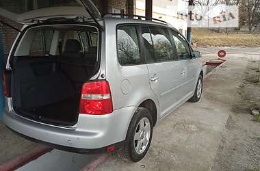 Volkswagen Touran  2006