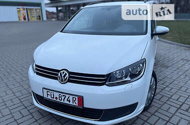 Volkswagen Touran  2014