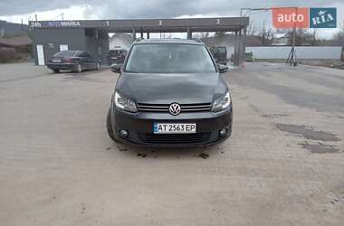 Volkswagen Touran  2012