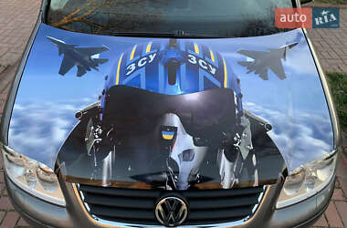 Volkswagen Touran 2005