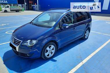 Volkswagen Touran  2007