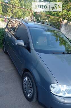 Volkswagen Touran  2005