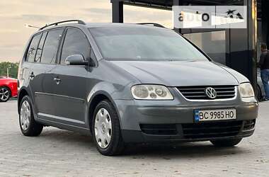 Volkswagen Touran  2004