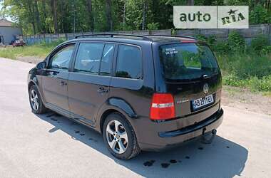 Volkswagen Touran  2005