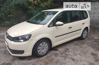 Volkswagen Touran  2014