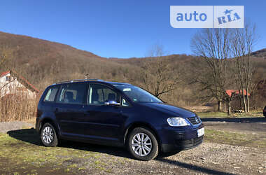 Volkswagen Touran  2005