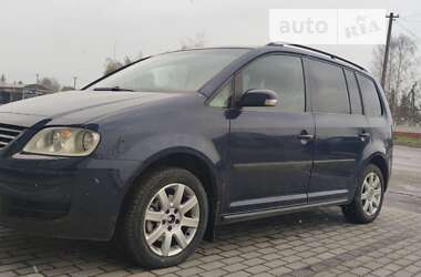 Volkswagen Touran  2003