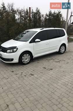 Volkswagen Touran  2014