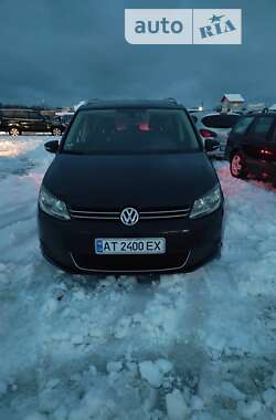 Volkswagen Touran  2012