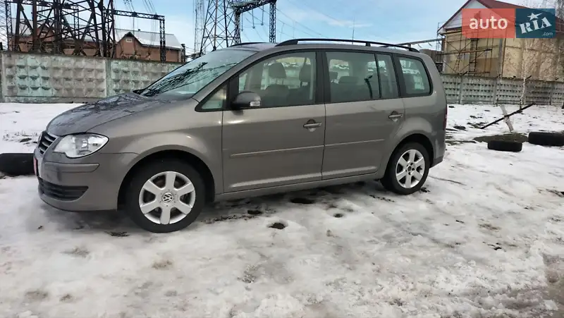 Volkswagen Touran