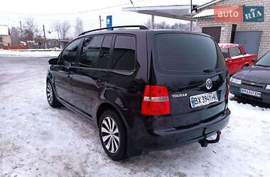 Volkswagen Touran  2003