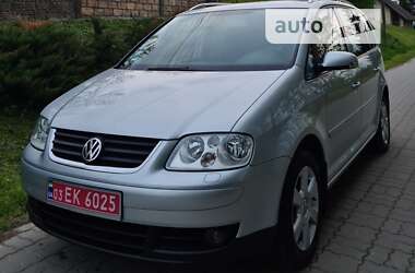 Volkswagen Touran  2004