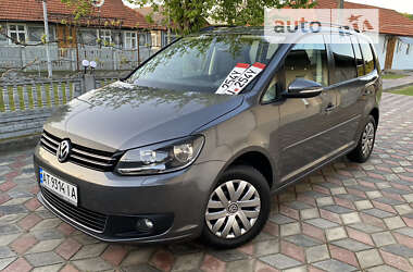 Volkswagen Touran  2011