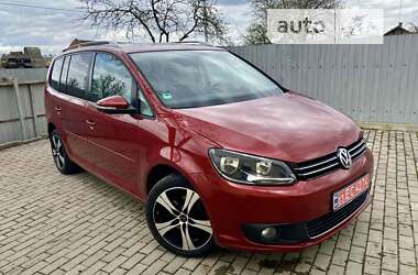 Volkswagen Touran  2011