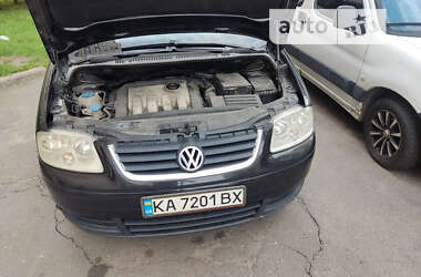 Volkswagen Touran  2003