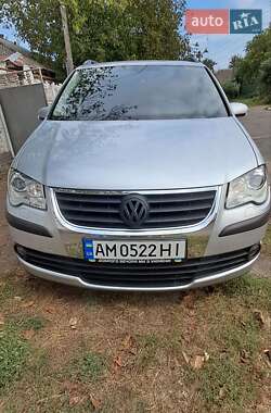 Volkswagen Touran  2008