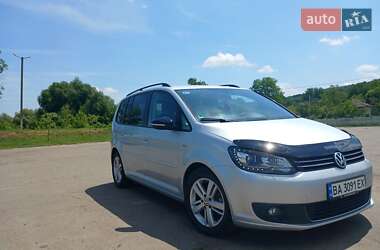 Volkswagen Touran 2012
