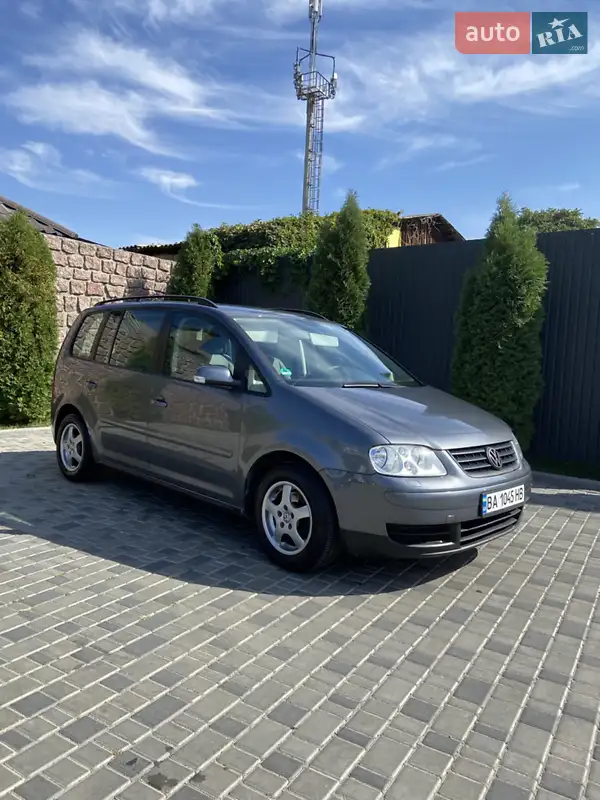 Volkswagen Touran