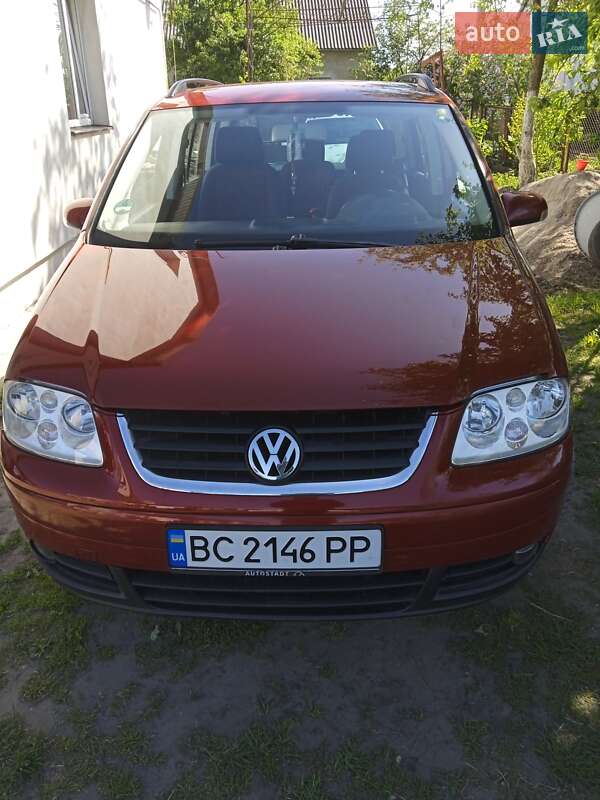 Volkswagen Touran
