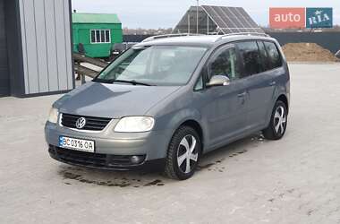 Volkswagen Touran  2004