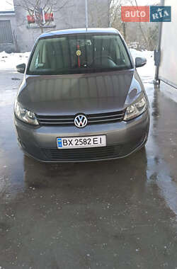 Volkswagen Touran  2011