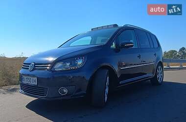Volkswagen Touran  2013