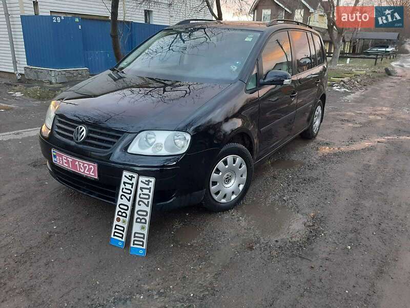 Volkswagen Touran 2004 года в Полтаве