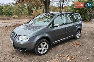 Volkswagen Touran  2004