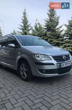 Volkswagen Touran  2007