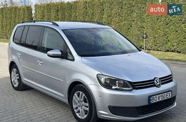 Volkswagen Touran  2012