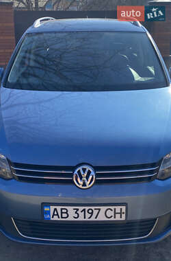 Volkswagen Touran  2012