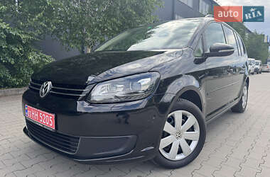 Volkswagen Touran  2011