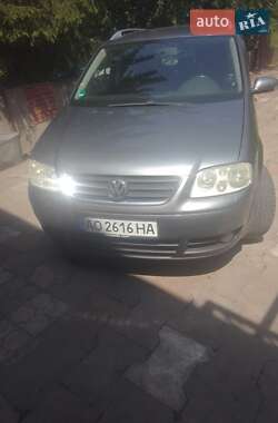Volkswagen Touran 2003