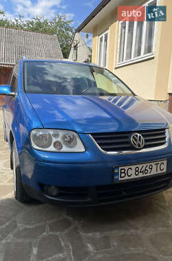 Volkswagen Touran  2004