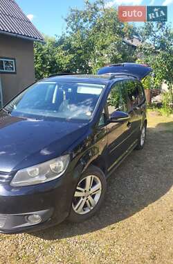 Volkswagen Touran  2013