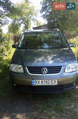 Volkswagen Touran 2004