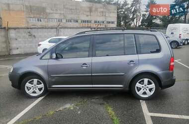 Volkswagen Touran  2005