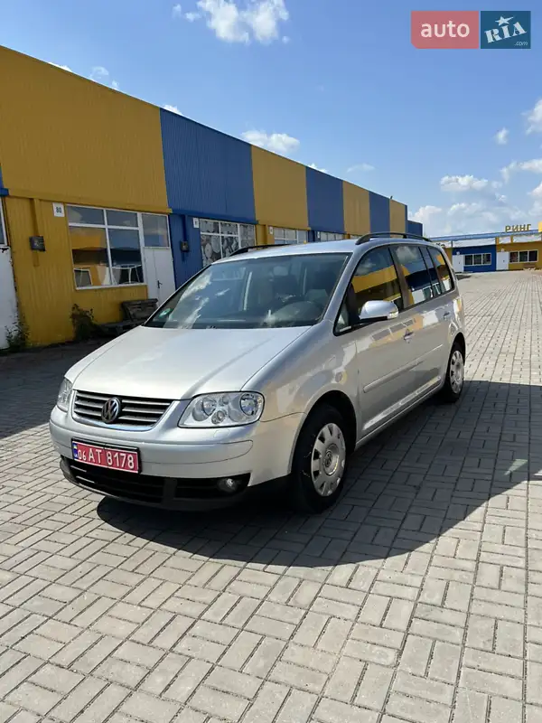 Volkswagen Touran