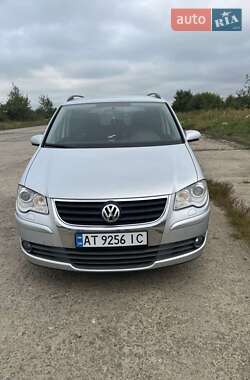 Volkswagen Touran  2007