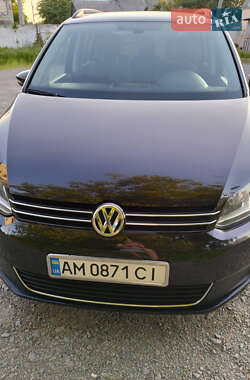 Volkswagen Touran  2014