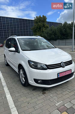 Volkswagen Touran  2013